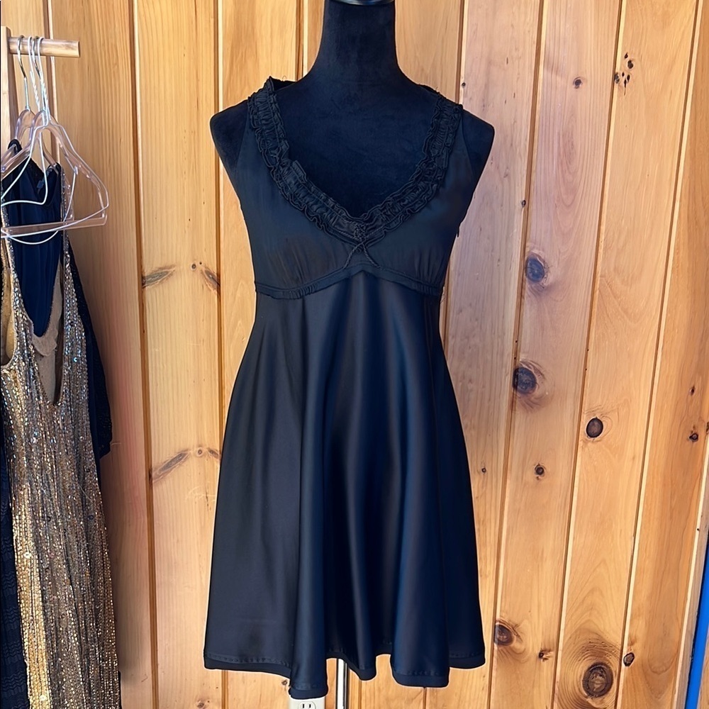 Elie Tahari Elegant Black dark fairy ruffled babydoll slip‎ Dress